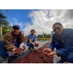 Filter Coffee from Honduras. Complex and refreshing.